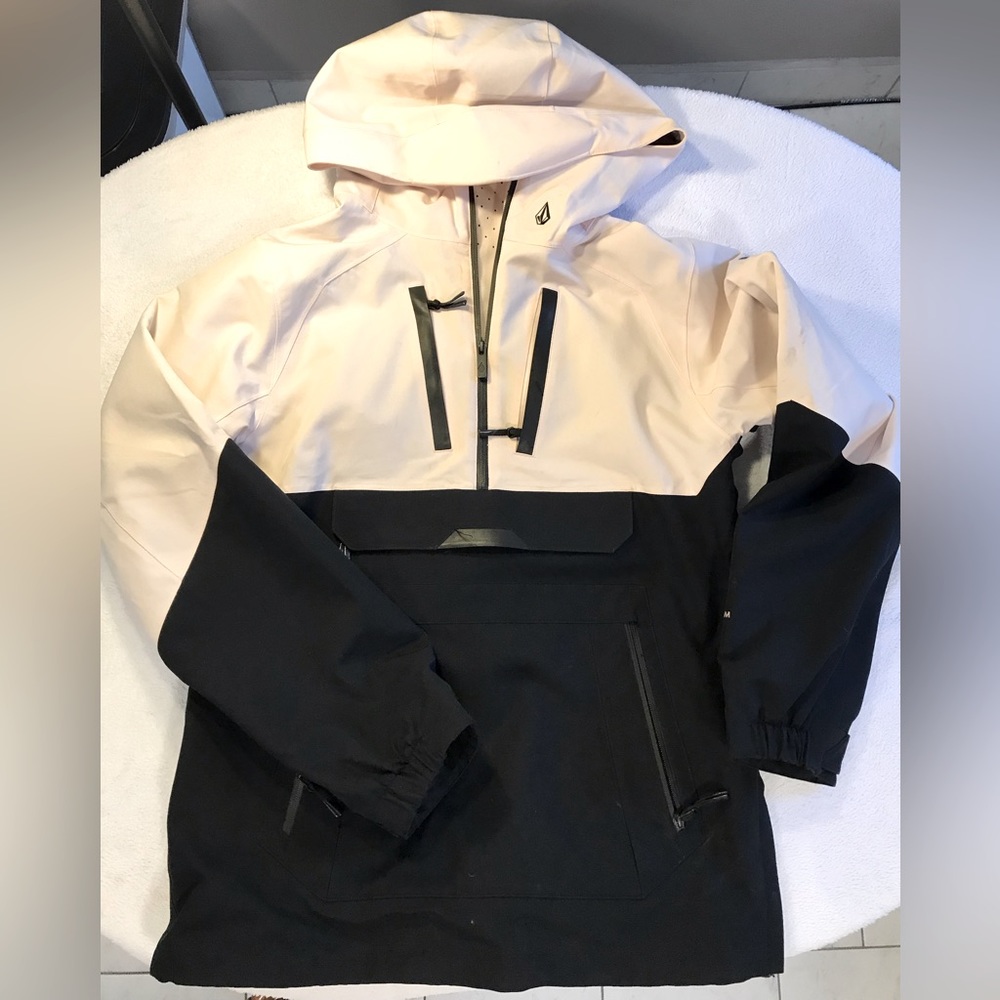Snowboard jacket
